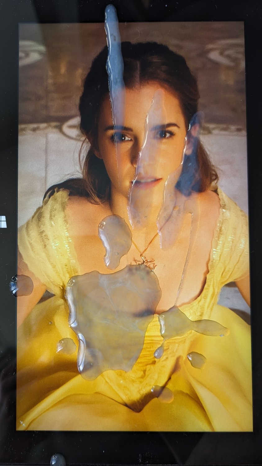 UzZcHrDk Dasha Taran Tribute 1 04.jpg